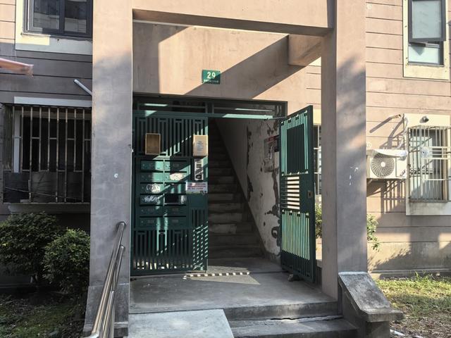又是政府早年统一改造实事工程该如何“善后”凯发K8国际娱乐浦东多个小区门禁同时瘫痪(图7)